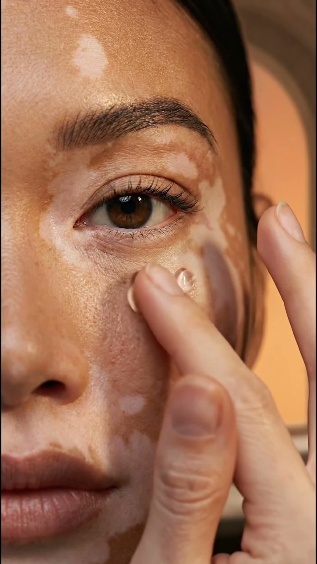 Complice — serum application